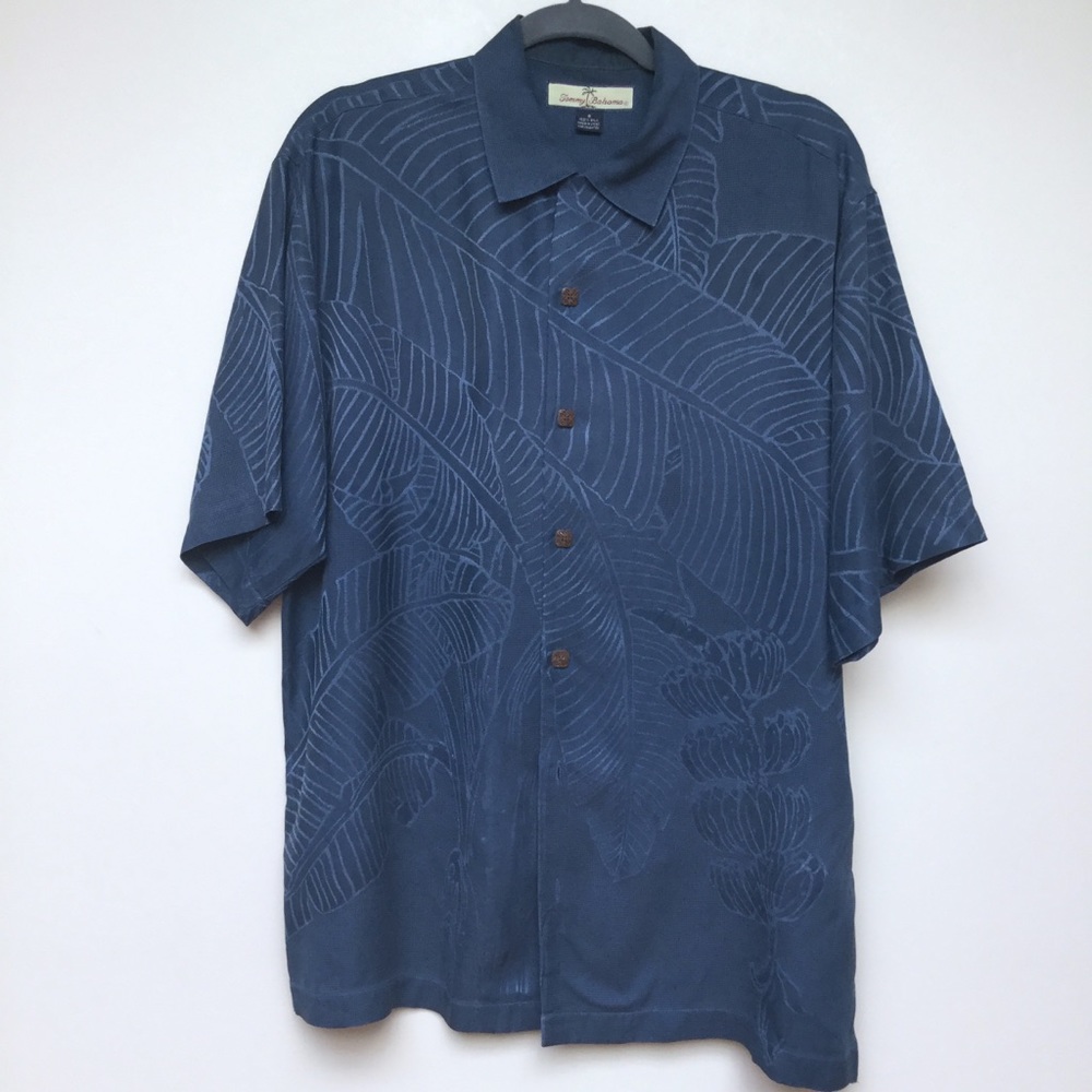 🛑3/$15 Tommy Bahama 100% Silk Dress Shirt